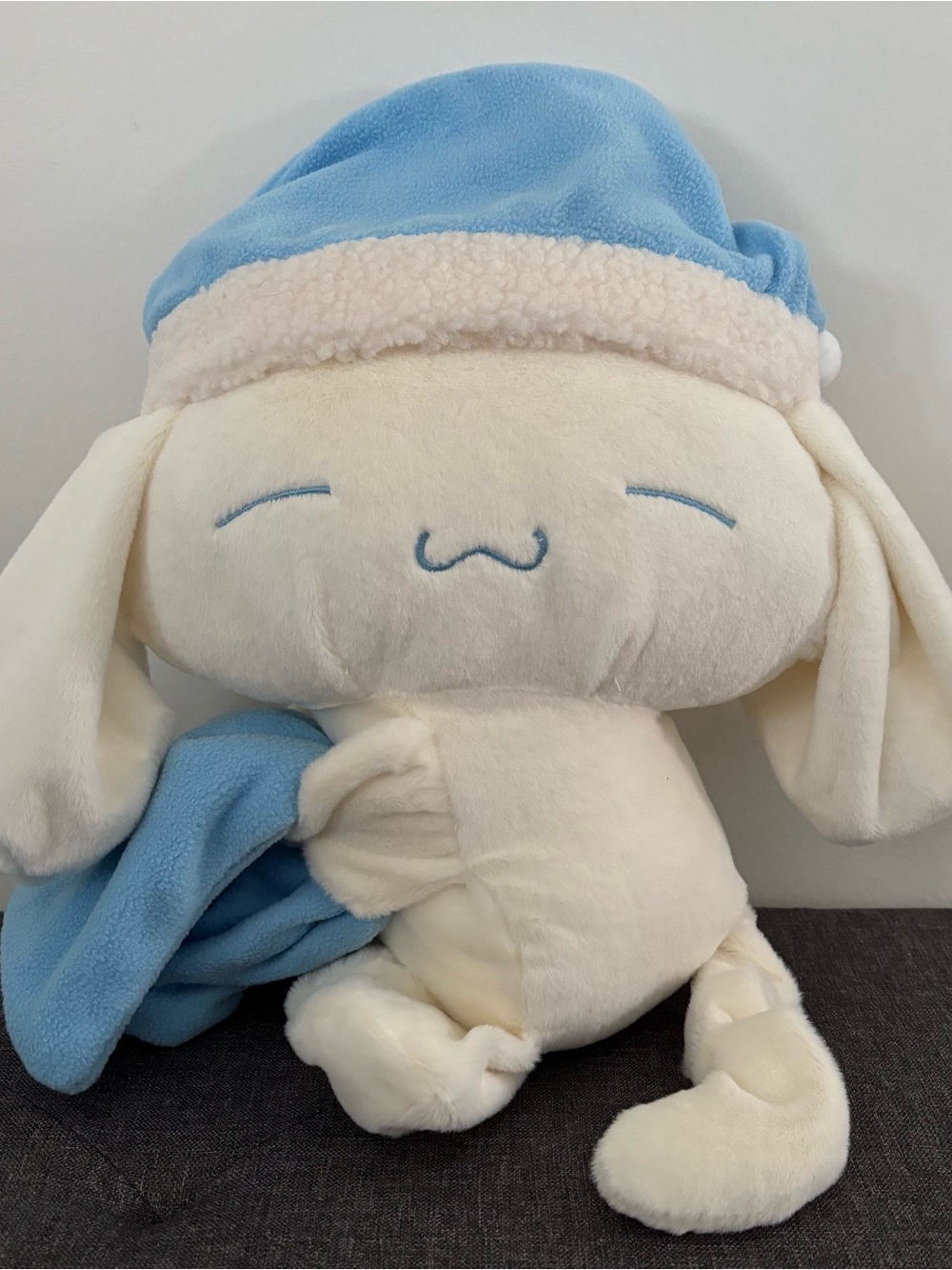 Sanrio Cinnamoroll Plush with Light Blue Nightcap and Blanket